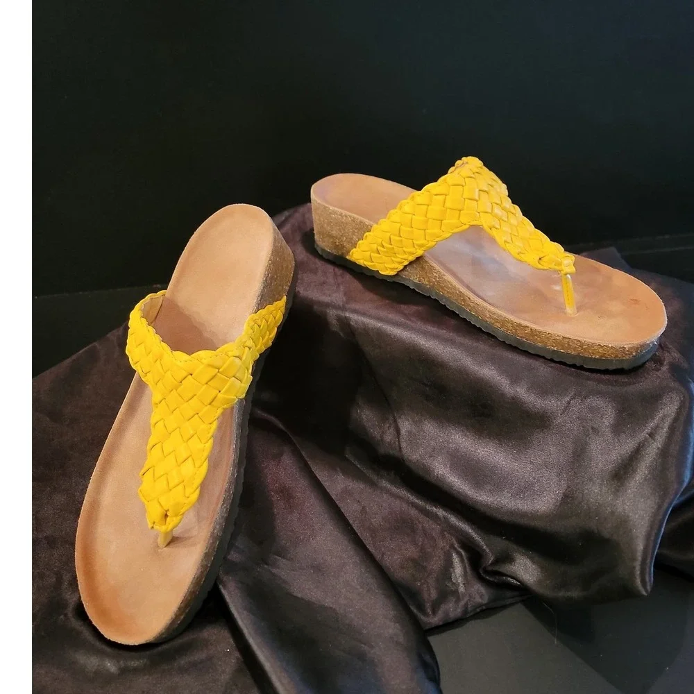 The Unbranded Brand vibrant yellow